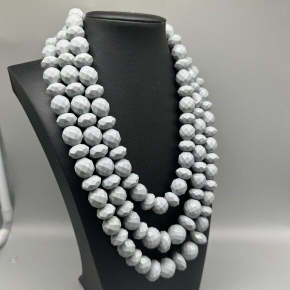 3/$30 Sugarfix Statement Necklace Gray Faceted Beads Chunky Beaded 20" - Picture 7 of 15